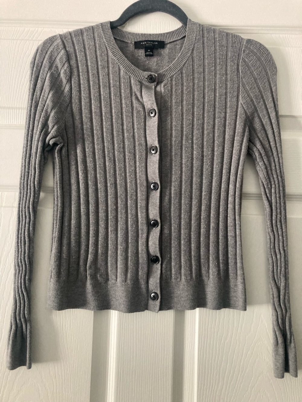 Ann Taylor Women's Gray Ribbed Button-Up Sweater